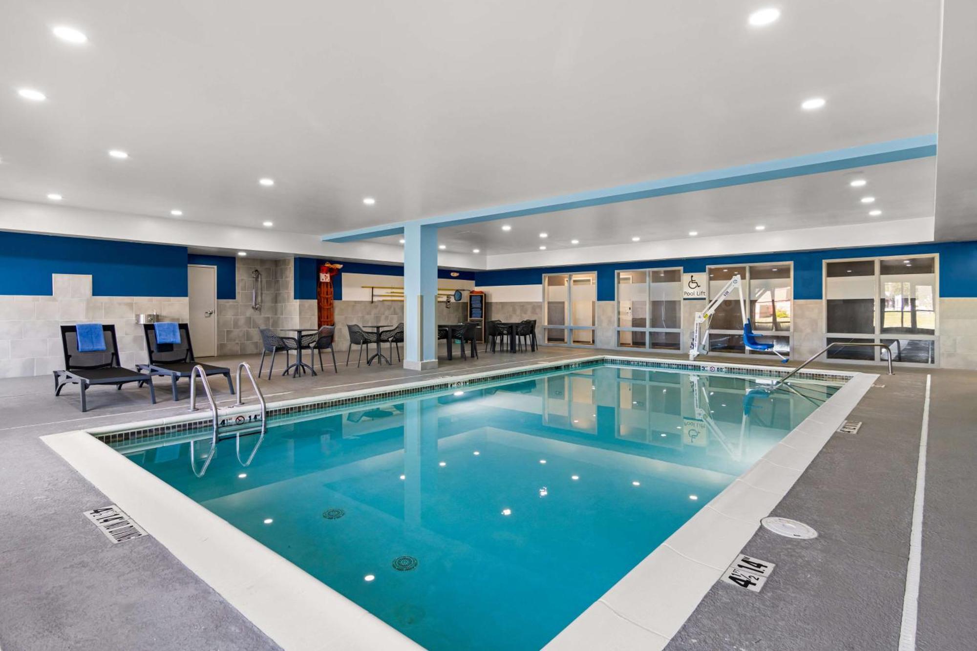 Hampton Inn & Suites Schererville Esterno foto